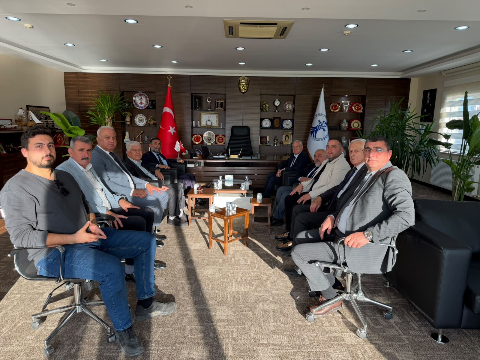 SASTOP Başkanı Döker ve platform üyelerinden SESOB’a ziyaret