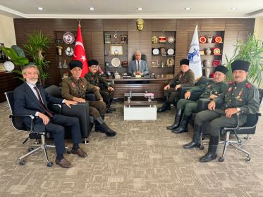 Çanakkale ve İstiklal Savaşları Şehit ve Gazi Yakınları Birliği’nden SESOB’a Ziyaret - Fotoğraf 1