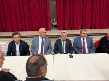 Kandıra Kapalı Pazar Yeri esnafının sorunları görüşüldü - Fotoğraf 3
